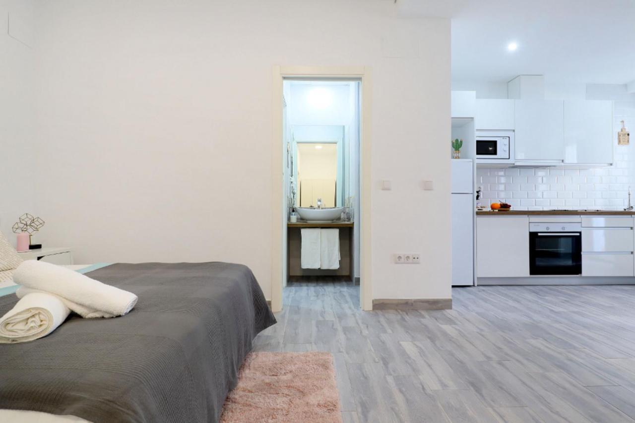 Acogedor Loft En Bajo Centrico Con Parking Wifi Appartement
