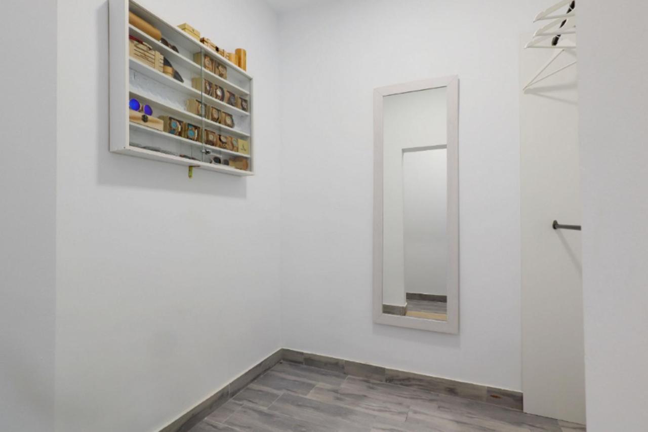 Acogedor Loft En Bajo Centrico Con Parking Wifi Apartment *